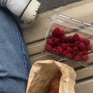 Meet your Posher, Thy